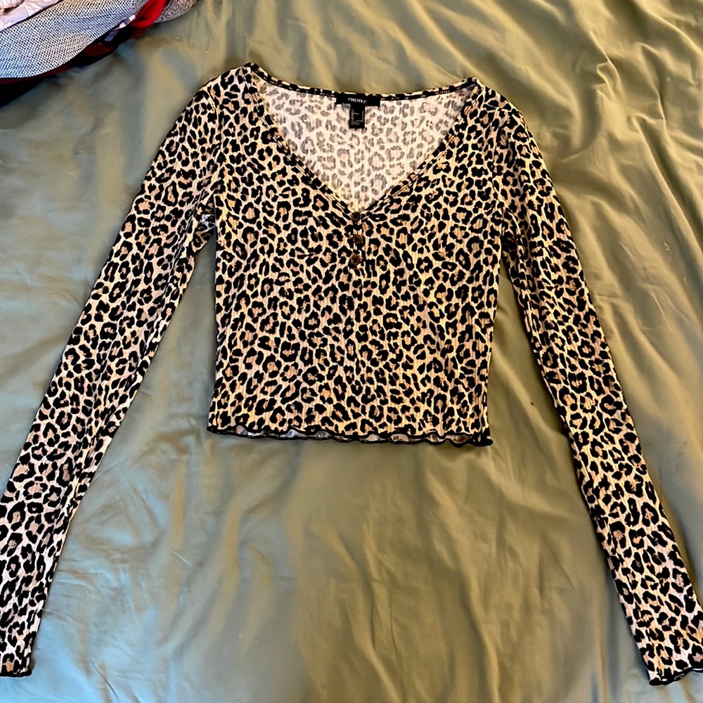 Woman’s Leopard Print Long Sleeve, Size S